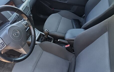 Opel Astra H, 2006 год, 400 000 рублей, 9 фотография
