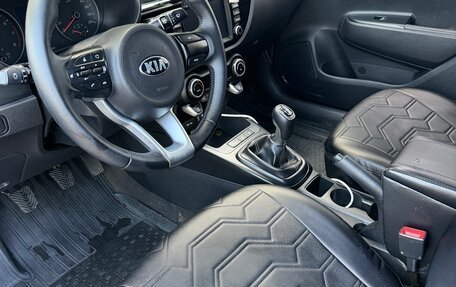 KIA Rio IV, 2018 год, 1 350 000 рублей, 11 фотография