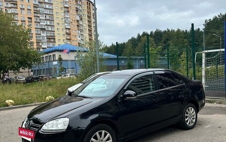 Volkswagen Jetta VI, 2009 год, 500 000 рублей, 2 фотография