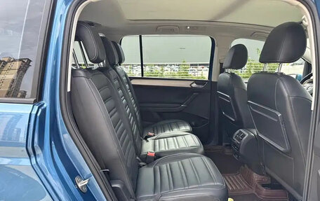 Volkswagen Touran III, 2021 год, 1 649 020 рублей, 18 фотография