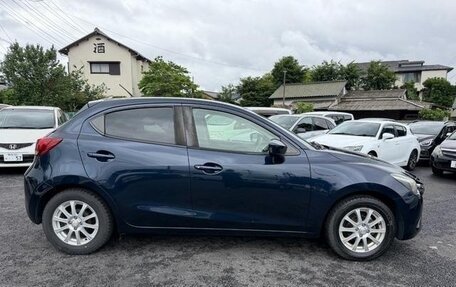 Mazda Demio IV, 2016 год, 720 000 рублей, 7 фотография