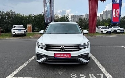 Volkswagen Tiguan II, 2022 год, 2 900 030 рублей, 1 фотография