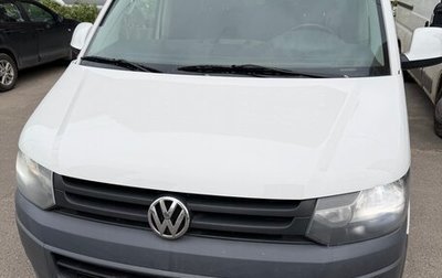 Volkswagen Caravelle T5, 2012 год, 2 477 000 рублей, 1 фотография