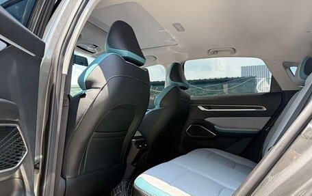 Geely Emgrand, 2023 год, 1 200 000 рублей, 9 фотография