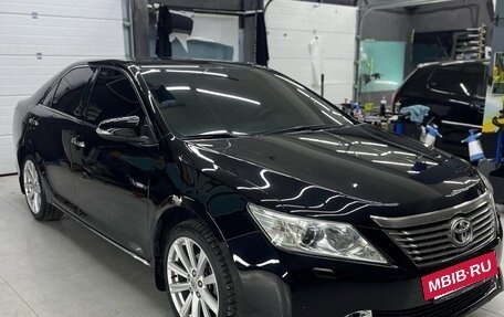 Toyota Camry, 2012 год, 1 800 000 рублей, 3 фотография