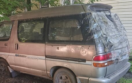 Toyota Town Ace III, 1987 год, 200 000 рублей, 2 фотография