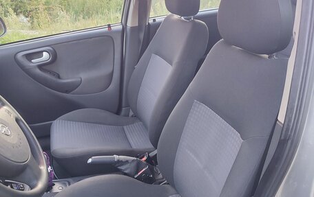 Opel Corsa C рестайлинг, 2004 год, 145 000 рублей, 9 фотография