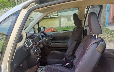 Toyota Spade, 2014 год, 950 000 рублей, 7 фотография
