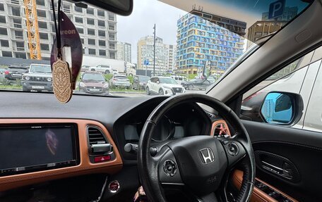 Honda Vezel, 2014 год, 1 320 000 рублей, 9 фотография