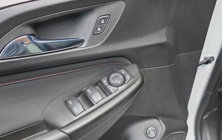 Chevrolet TrailBlazer, 2023 год, 2 590 000 рублей, 10 фотография