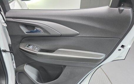 Chevrolet TrailBlazer, 2023 год, 2 590 000 рублей, 21 фотография