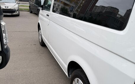 Volkswagen Caravelle T5, 2012 год, 2 477 000 рублей, 6 фотография