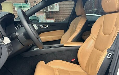 Volvo XC60 II, 2019 год, 3 850 000 рублей, 8 фотография
