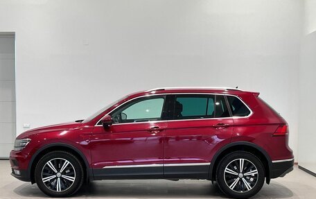 Volkswagen Tiguan II, 2018 год, 2 849 000 рублей, 6 фотография