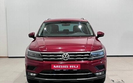 Volkswagen Tiguan II, 2018 год, 2 849 000 рублей, 7 фотография