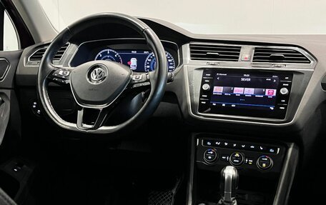 Volkswagen Tiguan II, 2018 год, 2 849 000 рублей, 10 фотография