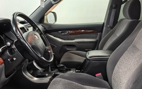 Toyota Land Cruiser Prado 120 рестайлинг, 2006 год, 1 790 000 рублей, 9 фотография