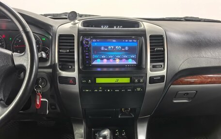 Toyota Land Cruiser Prado 120 рестайлинг, 2006 год, 1 790 000 рублей, 14 фотография