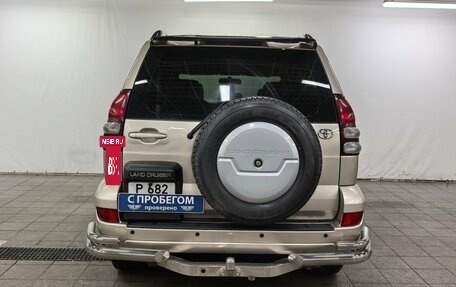 Toyota Land Cruiser Prado 120 рестайлинг, 2006 год, 1 790 000 рублей, 6 фотография