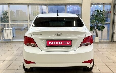 Hyundai Solaris II рестайлинг, 2016 год, 990 000 рублей, 4 фотография
