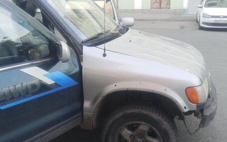 KIA Sportage IV рестайлинг, 2003 год, 150 000 рублей, 18 фотография