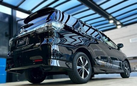 Toyota Wish II, 2017 год, 1 250 000 рублей, 6 фотография