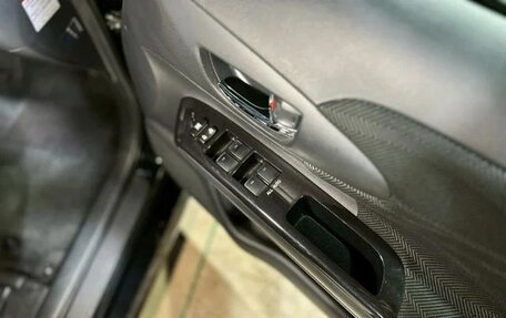 Toyota Wish II, 2017 год, 1 250 000 рублей, 24 фотография
