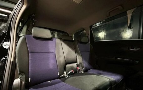 Toyota Wish II, 2017 год, 1 250 000 рублей, 26 фотография