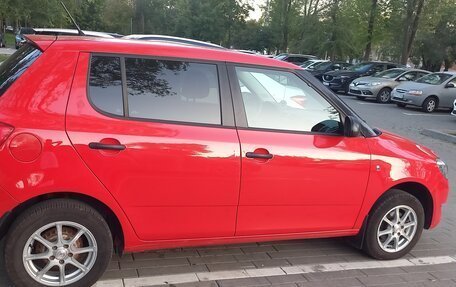 Skoda Fabia II, 2013 год, 620 000 рублей, 1 фотография