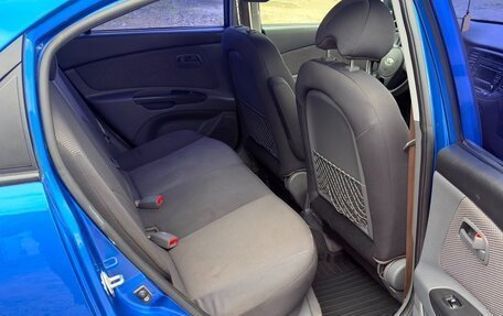 KIA Rio II, 2011 год, 700 000 рублей, 6 фотография