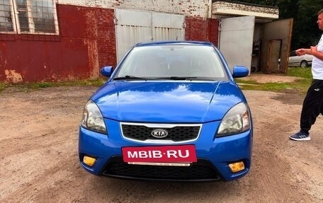 KIA Rio II, 2011 год, 700 000 рублей, 9 фотография