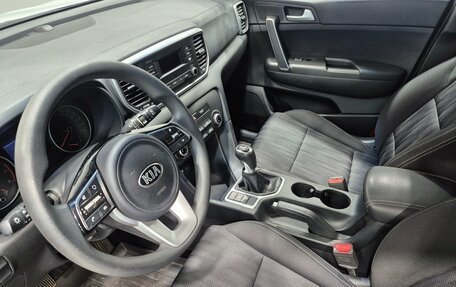 KIA Sportage IV рестайлинг, 2019 год, 1 790 000 рублей, 14 фотография