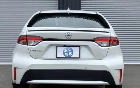 Toyota Corolla, 2022 год, 1 400 000 рублей, 4 фотография