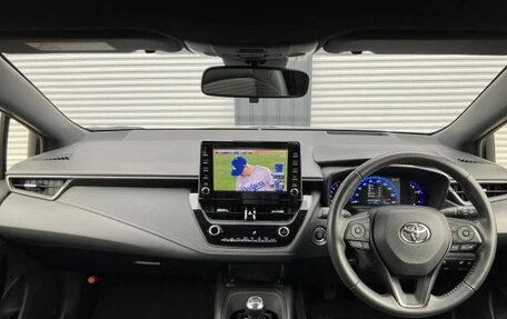 Toyota Corolla, 2022 год, 1 400 000 рублей, 10 фотография