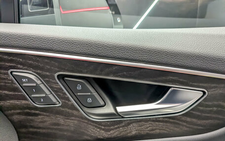 Audi Q7, 2021 год, 6 200 000 рублей, 29 фотография