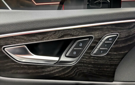 Audi Q7, 2021 год, 6 200 000 рублей, 24 фотография