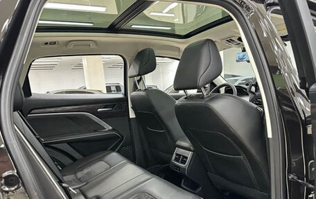 Haval H6, 2022 год, 1 600 000 рублей, 10 фотография