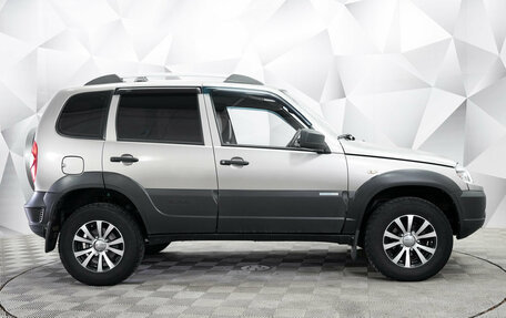 Chevrolet Niva I рестайлинг, 2013 год, 615 000 рублей, 2 фотография