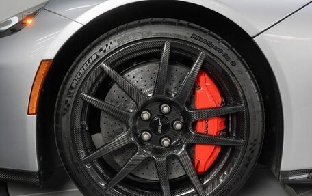 Ford GT II, 2019 год, 75 000 024 рублей, 27 фотография