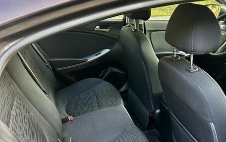 Hyundai Solaris II рестайлинг, 2015 год, 918 000 рублей, 12 фотография