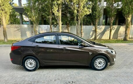 Hyundai Solaris II рестайлинг, 2015 год, 918 000 рублей, 15 фотография