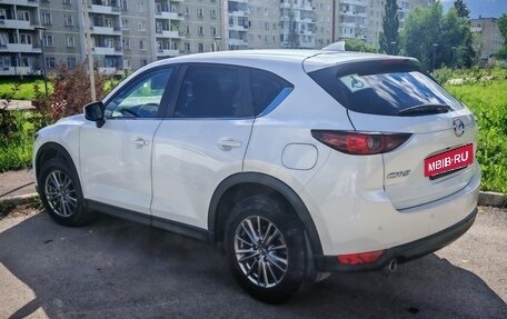 Mazda CX-5 II, 2018 год, 2 500 000 рублей, 4 фотография