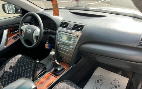 Toyota Camry, 2008 год, 749 999 рублей, 13 фотография