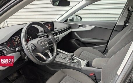 Audi A4, 2018 год, 2 950 000 рублей, 18 фотография