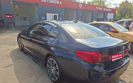 BMW 5 серия, 2018 год, 2 800 000 рублей, 1 фотография