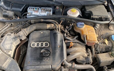 Audi A4, 1997 год, 210 000 рублей, 7 фотография