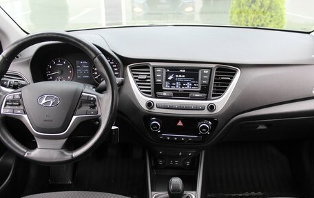 Hyundai Solaris II рестайлинг, 2017 год, 1 060 000 рублей, 9 фотография