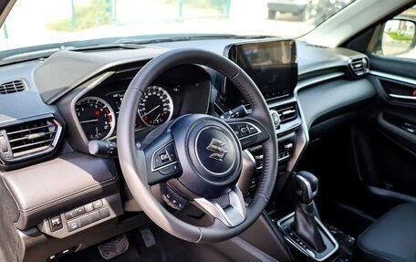Suzuki Grand Vitara, 2026 год, 3 120 000 рублей, 14 фотография