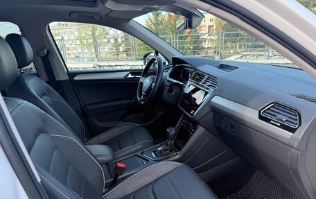 Volkswagen Tiguan II, 2020 год, 2 857 000 рублей, 17 фотография
