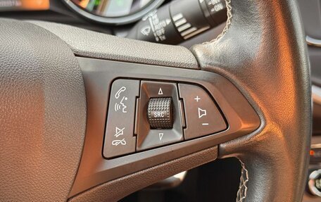 Opel Astra K, 2019 год, 1 610 000 рублей, 18 фотография